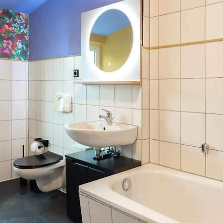 Apartment Pop Art - Balkon, Netflix, Nespresso, Zentral, Messe Chemnitz