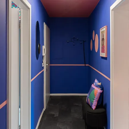 Pop Art - Balkon, Netflix, Nespresso, Zentral, Messe *